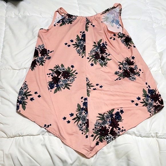 Blouse/ Top - Picture 2 of 2